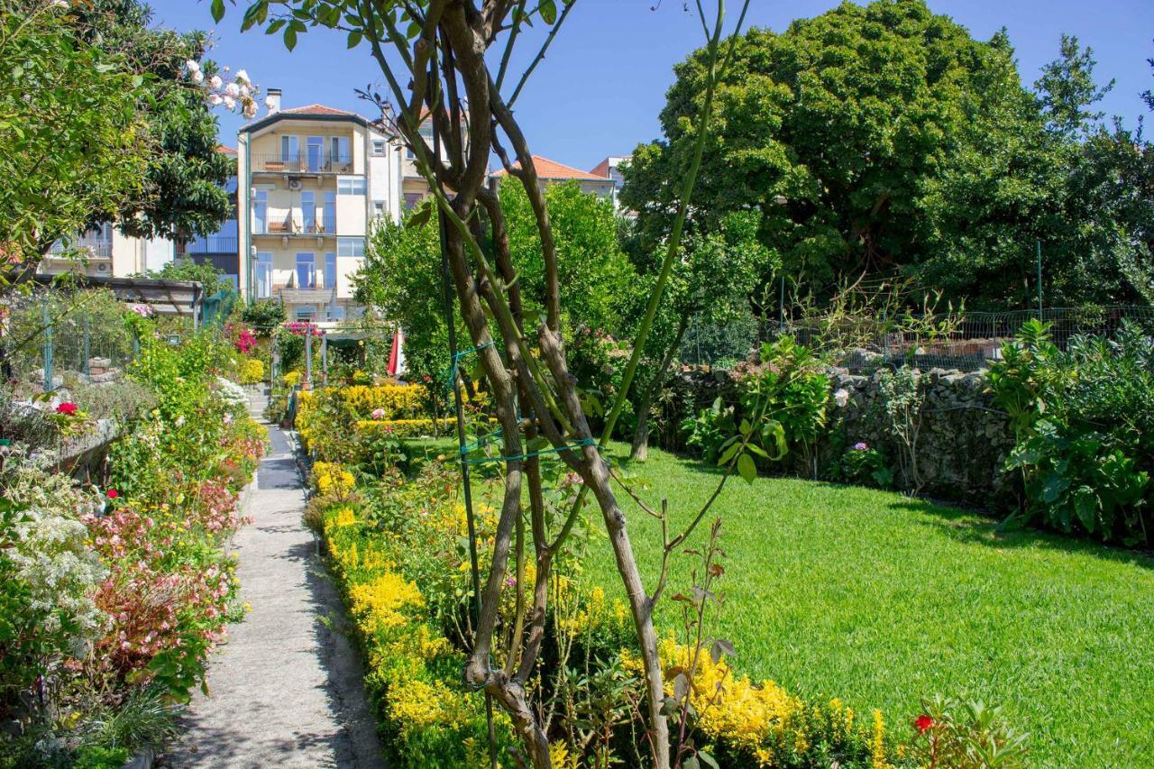 Hotel Estoril Porto Luaran gambar