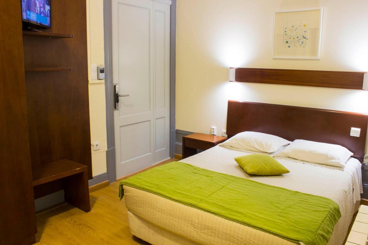 Hotel Estoril Porto Luaran gambar