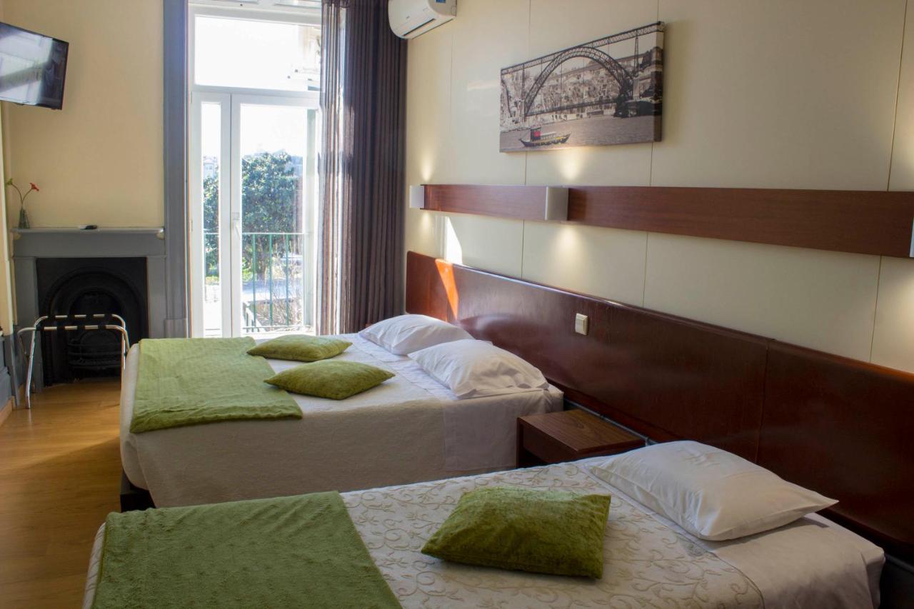Hotel Estoril Porto Luaran gambar