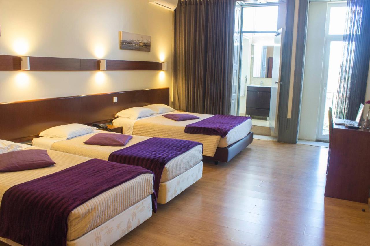 Hotel Estoril Porto Luaran gambar