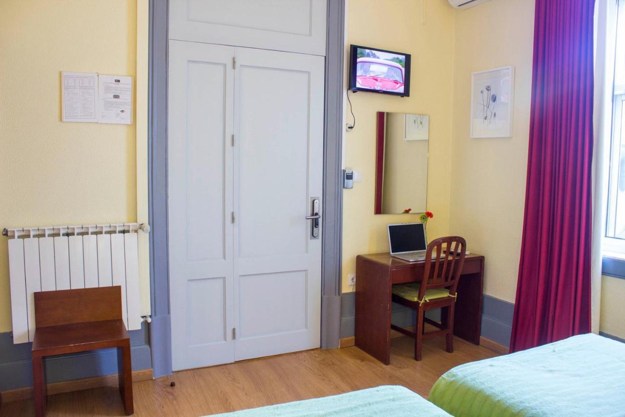 Hotel Estoril Porto Luaran gambar