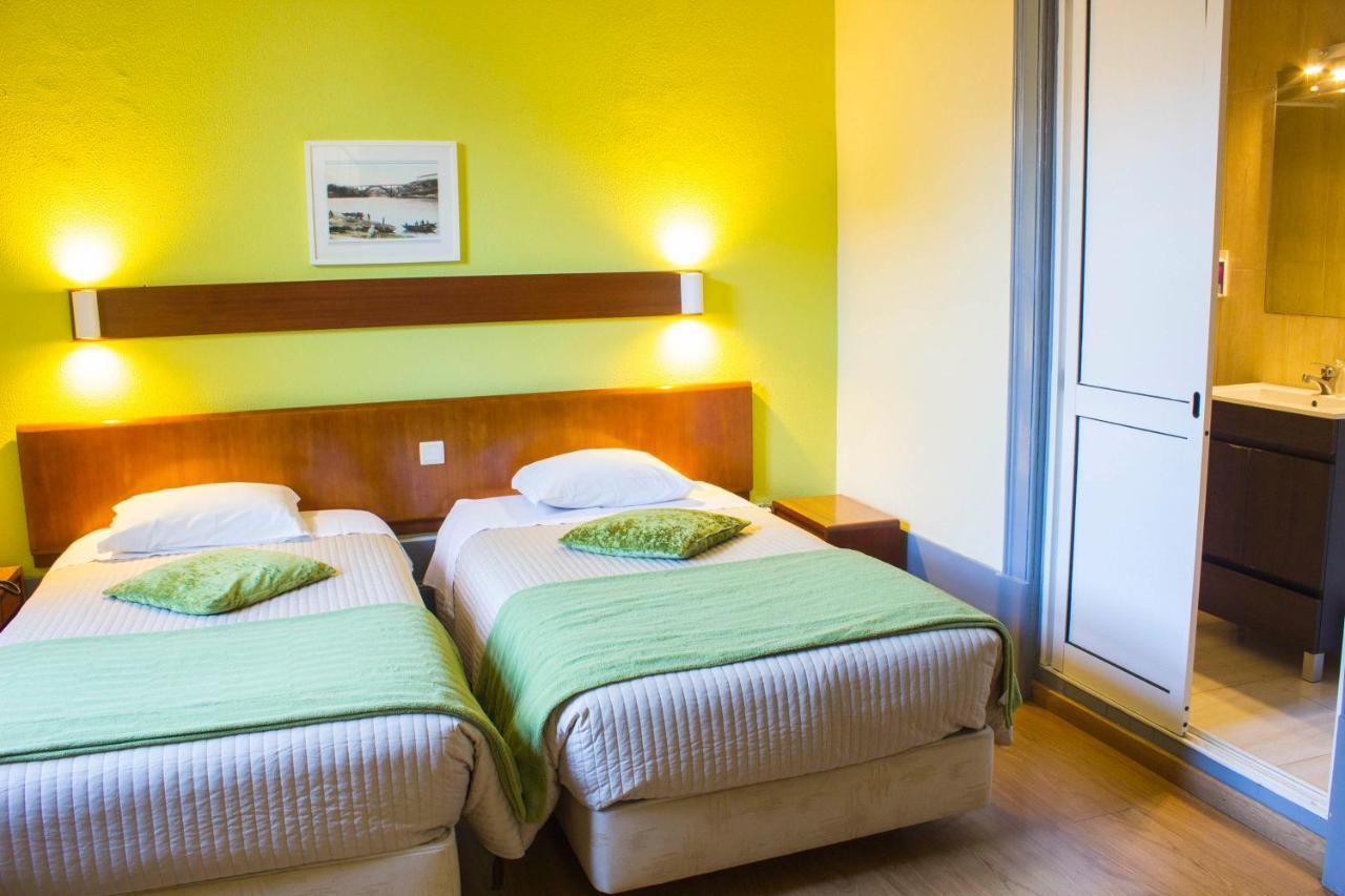 Hotel Estoril Porto Luaran gambar